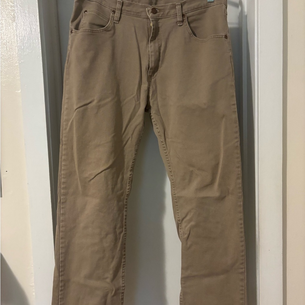 Wrangler Men's Straight Leg Khaki Jeans